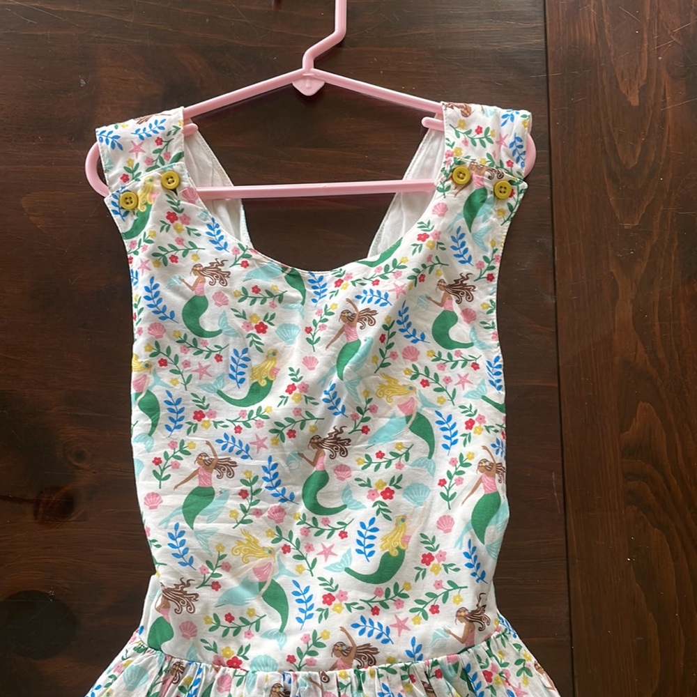 Adorable little girls mermaid dress perfect for warm summer days! 100%cotton - Picture 2 of 4